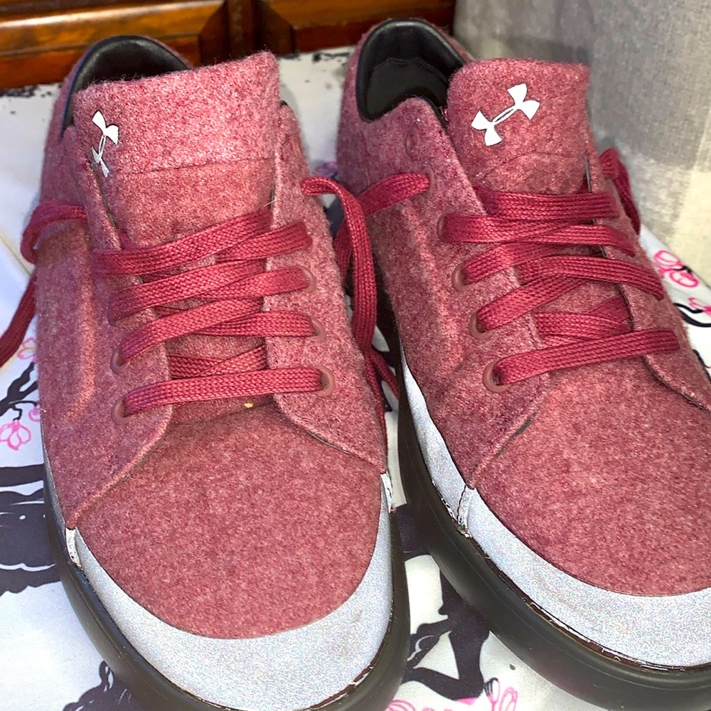 Mens UnderArmour Wool shoes